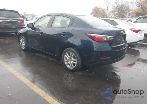 2018 Toyota Yaris Ia из США, поврежденный, VIN 3MYDLBYV2JY318800